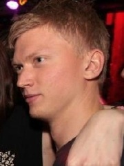 Retsev's profile picture